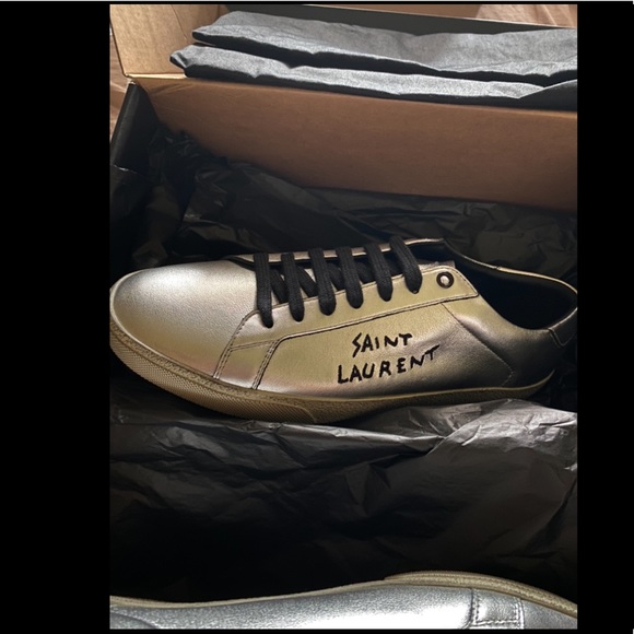 Saint Laurent 42 equivalent to 12 in men’s US size - Picture 6 of 14